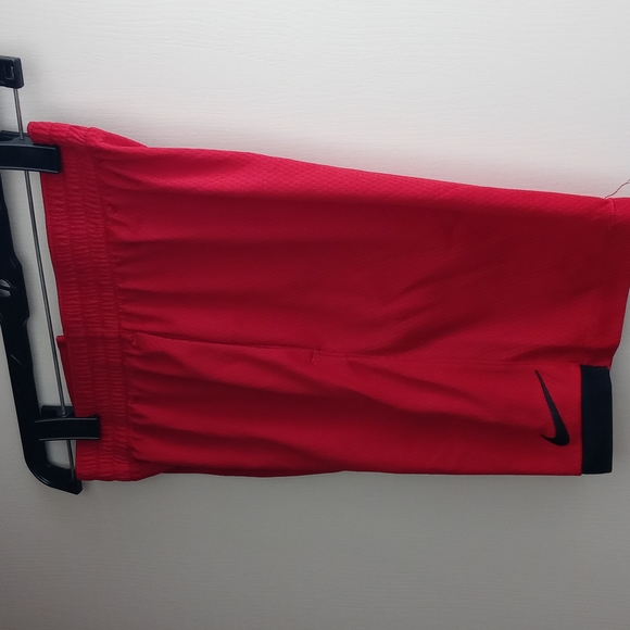 EUC Kids Nike Shorts With String - Picture 3 of 5